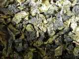 Loose-leaf green oolong tea
